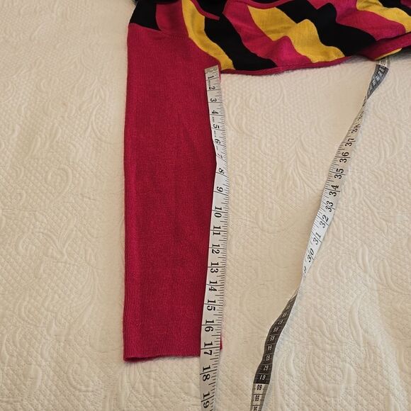 Vintage mio essa turtleneck sweater  size small.  ( see measurements) - Picture 8 of 10